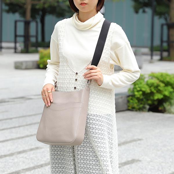 IL BISONTE（イルビゾンテ） 並行輸入 ショルダーバッグ フィフティ