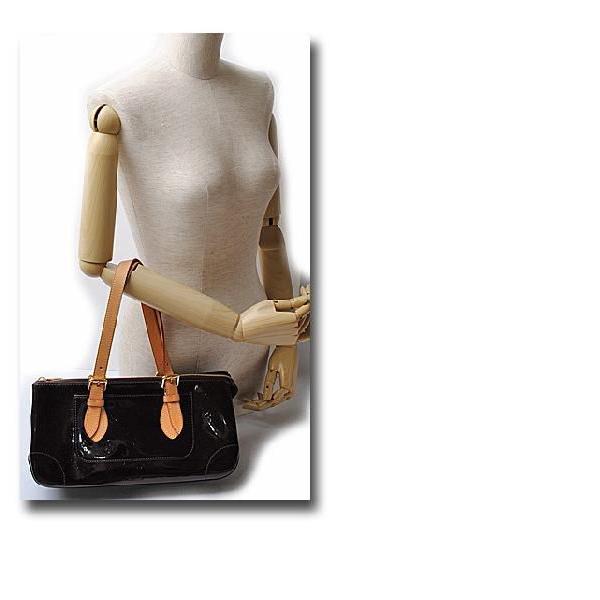 LOUIS VUITTON（ルイ・ヴィトン） ショルダーバッグ ヴェルニ ローズ