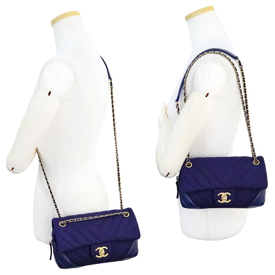 CHANEL（シャネル） （未使用保管品）シャネル CHANEL Vステッチ
