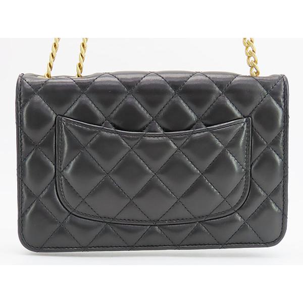 CHANEL（シャネル） 美品 マトラッセ ココマーク チェーンウォレット