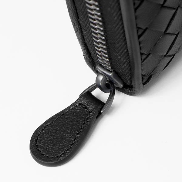 BOTTEGA VENETA（ボッテガ・ヴェネタ） ラウンドファスナー 長財布