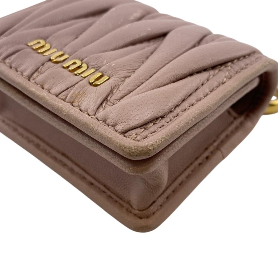 miu miu（ミュウミュウ） マテラッセ AirPods Pro ケース 携帯・スマホ