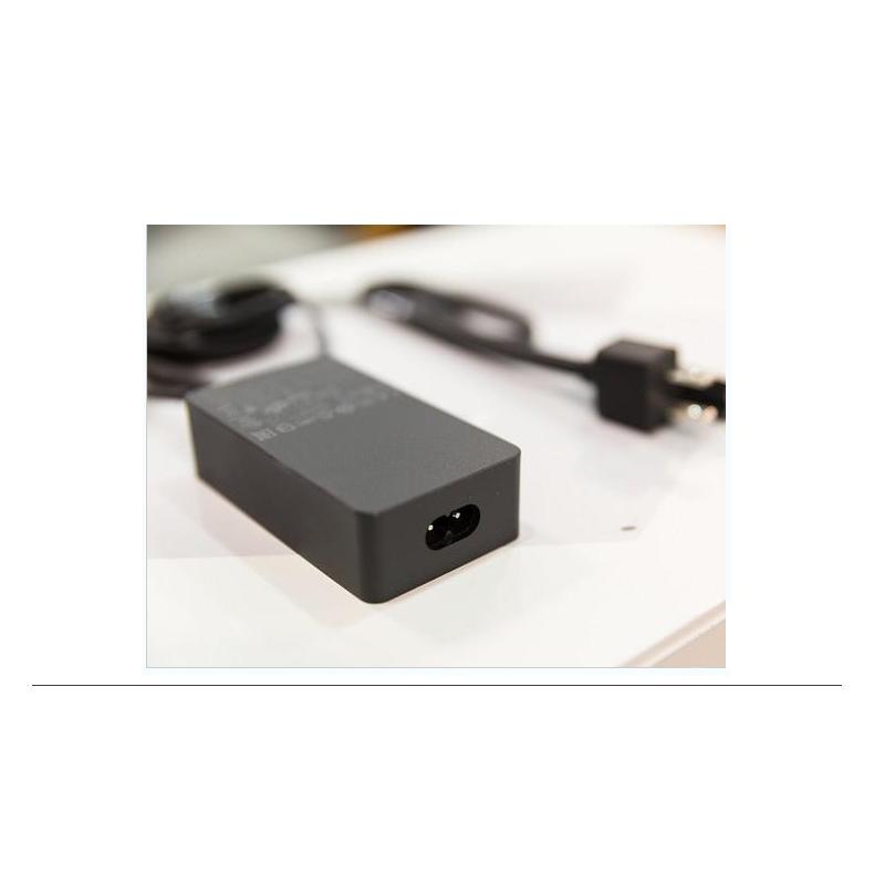 ジャンク】Surface Pro 5 (第5世代) 本体 アダプター ジャンク