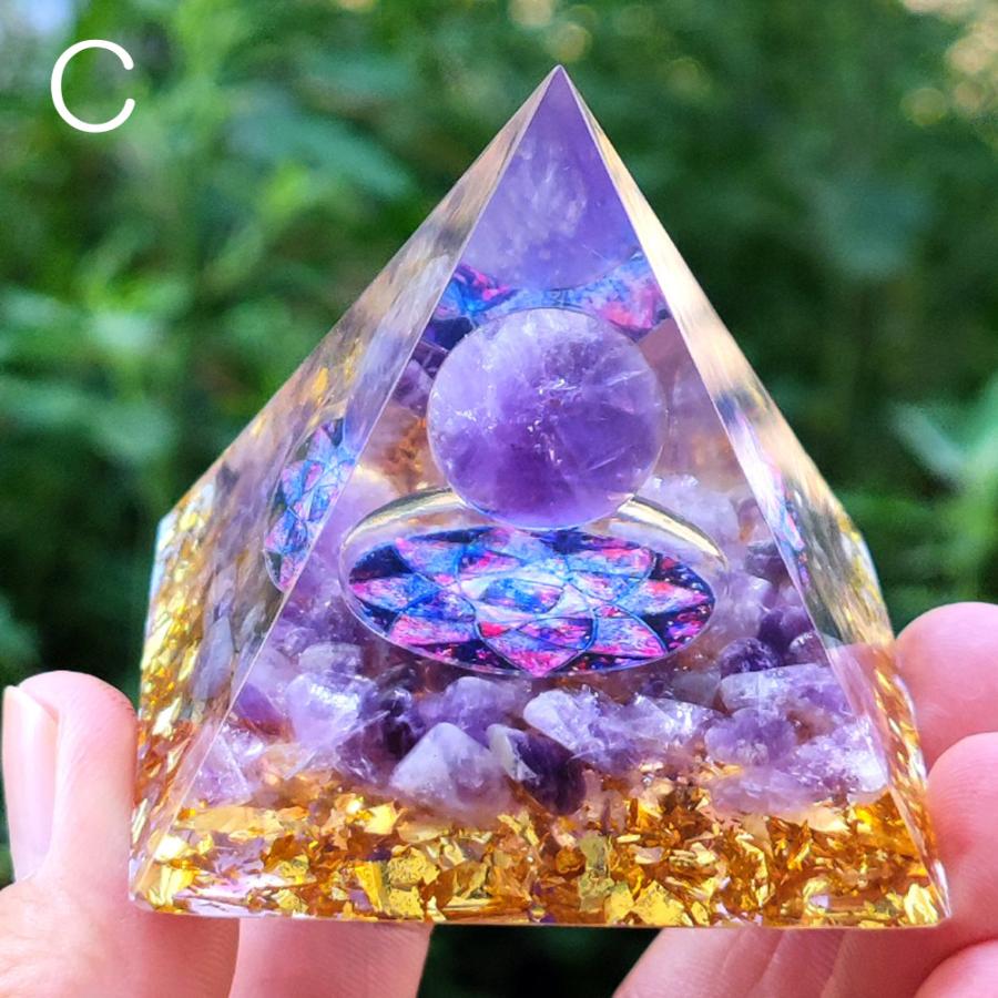 光る ピラミッド オルゴナイト クリスタル LED 照明台 幻想的