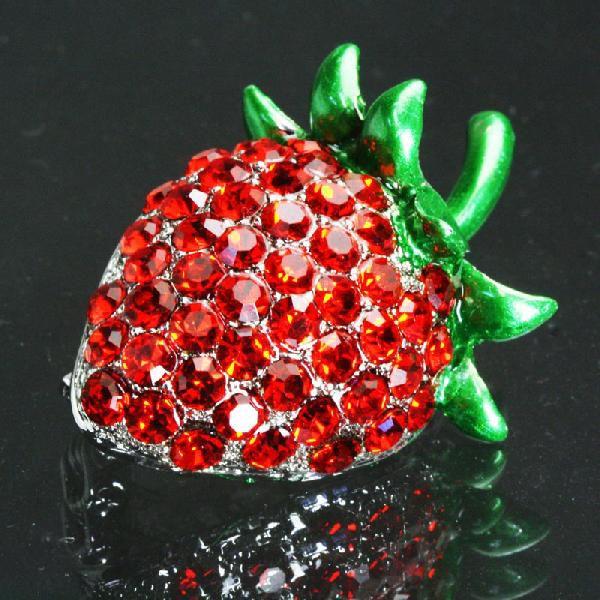 SWAROVSKI（スワロフスキー） ブローチ ブローチ フォーマル