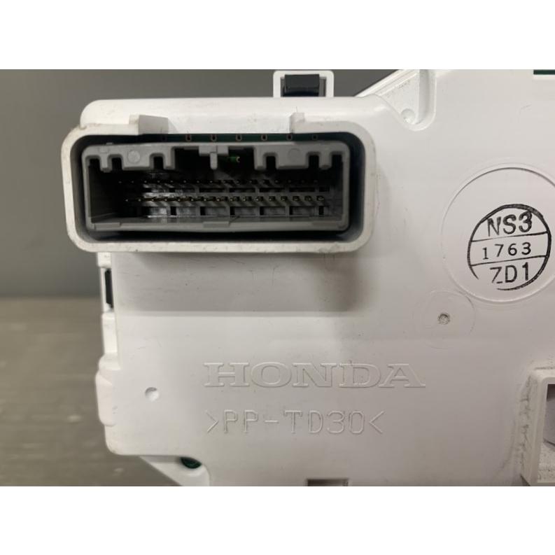 N-BOX ホンダ (JF1) 純正 スピードメーター タコメーター XD 78100 TY0