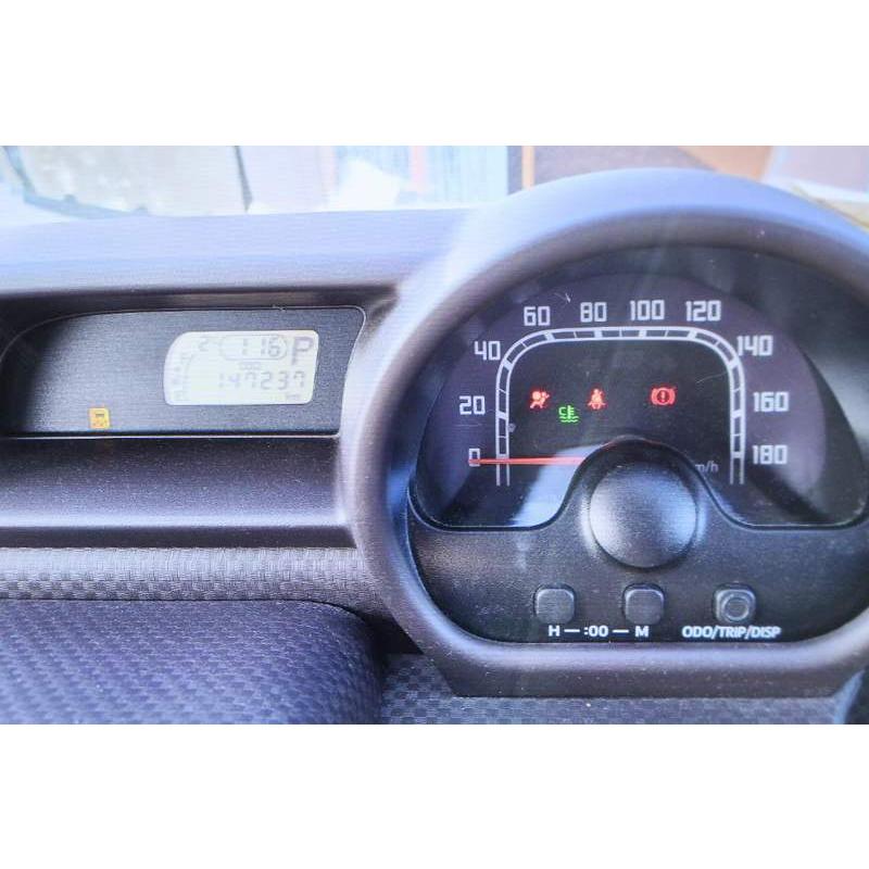 SPADE トヨタ スペイド X 前期 (NCP141) 純正 スピードメーター 83800