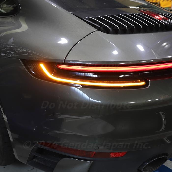 PORSCHE（ポルシェ） [P-17] 992 911 左 テールランプ テールレンズ