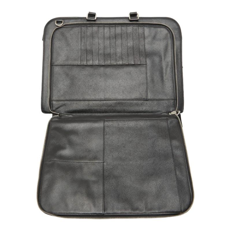 PRADA（プラダ） 三角ロゴプレート ビジネスバッグ ブリーフケース