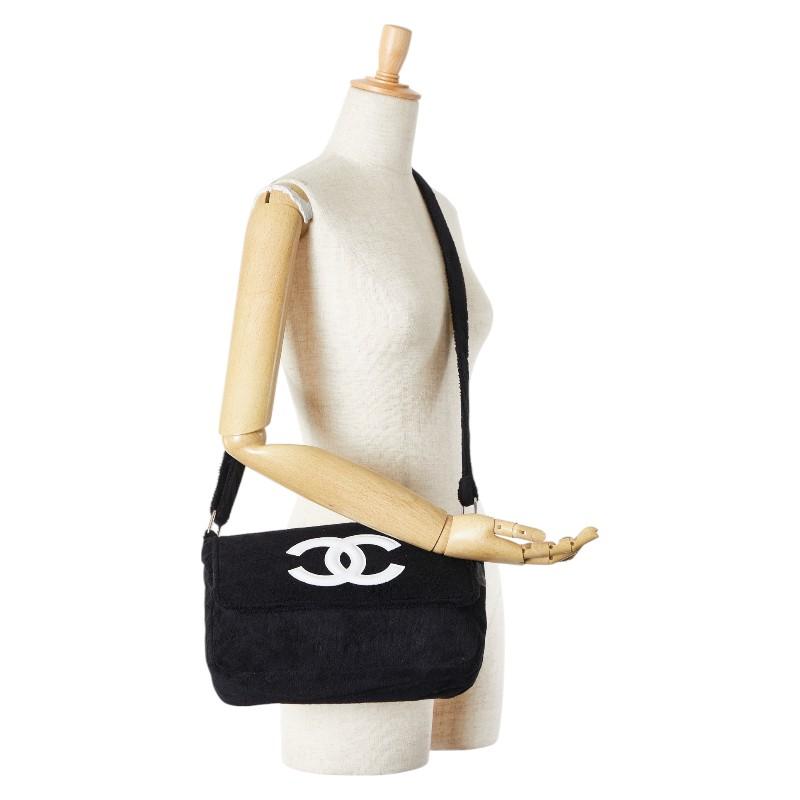 CHANEL（シャネル） ココマーク ノベルティ 斜め掛け ショルダーバッグ
