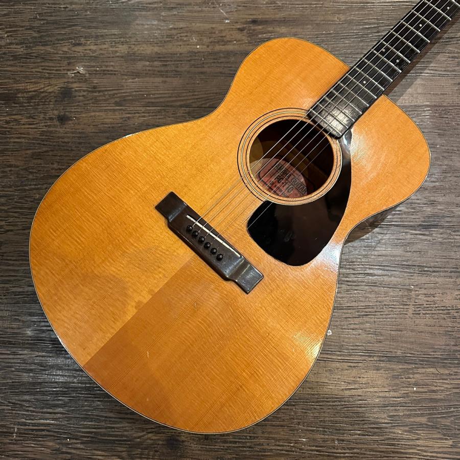 YAMAHA（ヤマハ） Yamaha FG-110 Red Label Acoustic Guitar