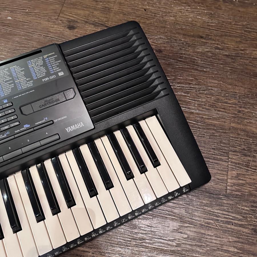YAMAHA（ヤマハ） Yamaha PSR-320 Keyboard キーボード -z793