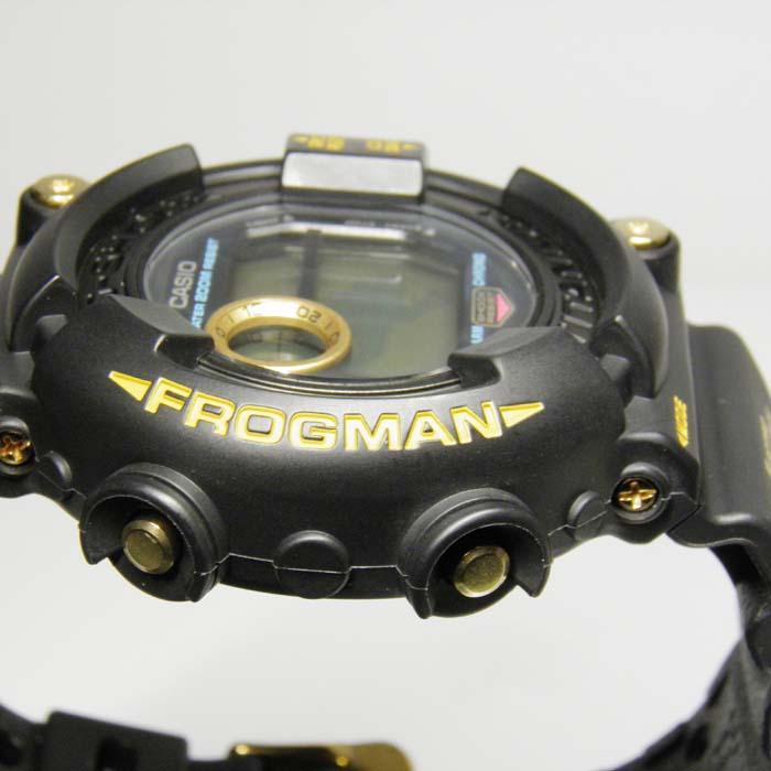 G-SHOCK DW-8200B-9A ゴールドチタンフロッグマン(FROGMAN) 黒金蛙