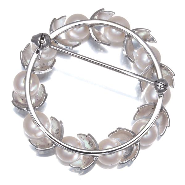 MIKIMOTO（ミキモト） ブローチ パール 真珠 5.6mm リーフ リース