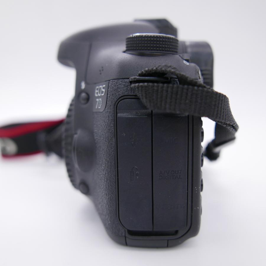 Canon キャノン デジタル 一眼レフカメラ EOS 7D DS126251 ボディ