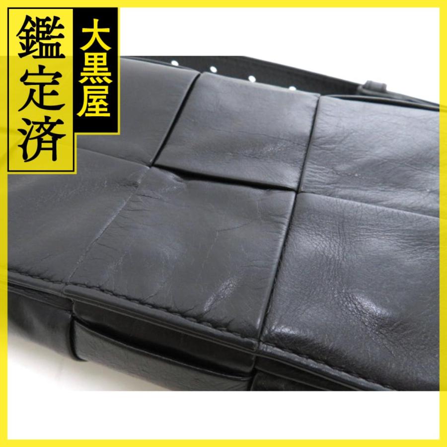 BOTTEGA VENETA（ボッテガ・ヴェネタ） ボディバッグ カセット