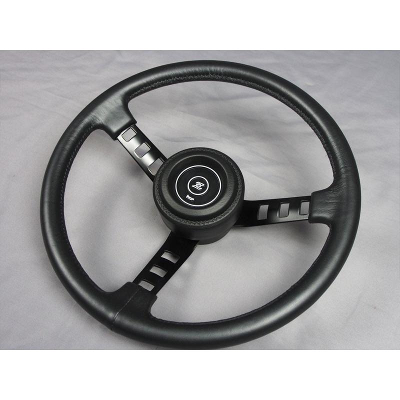 ダットサン コンペステアリング Zマーク レプリカ DATSUN 旧車 COLIN