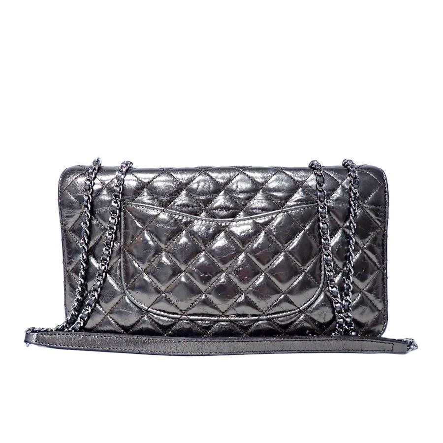 CHANEL（シャネル） マトラッセ パテントレザー Wチェーン メタリック