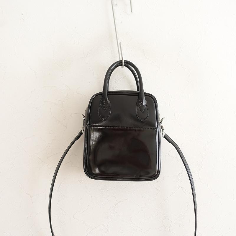 コムデギャルソン COMME des GARCONS *青山オリジナルストラップステア