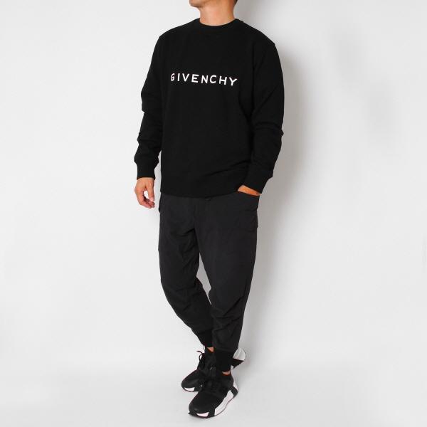 GIVENCHY（ジバンシィ） ブランドロゴ スウェットシャツ トレーナー