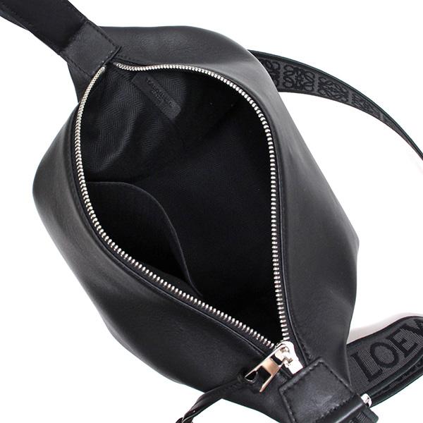 LOEWE（ロエベ） 25AWモデル LOEWE CUBI CROSSBODY SMALL レディース