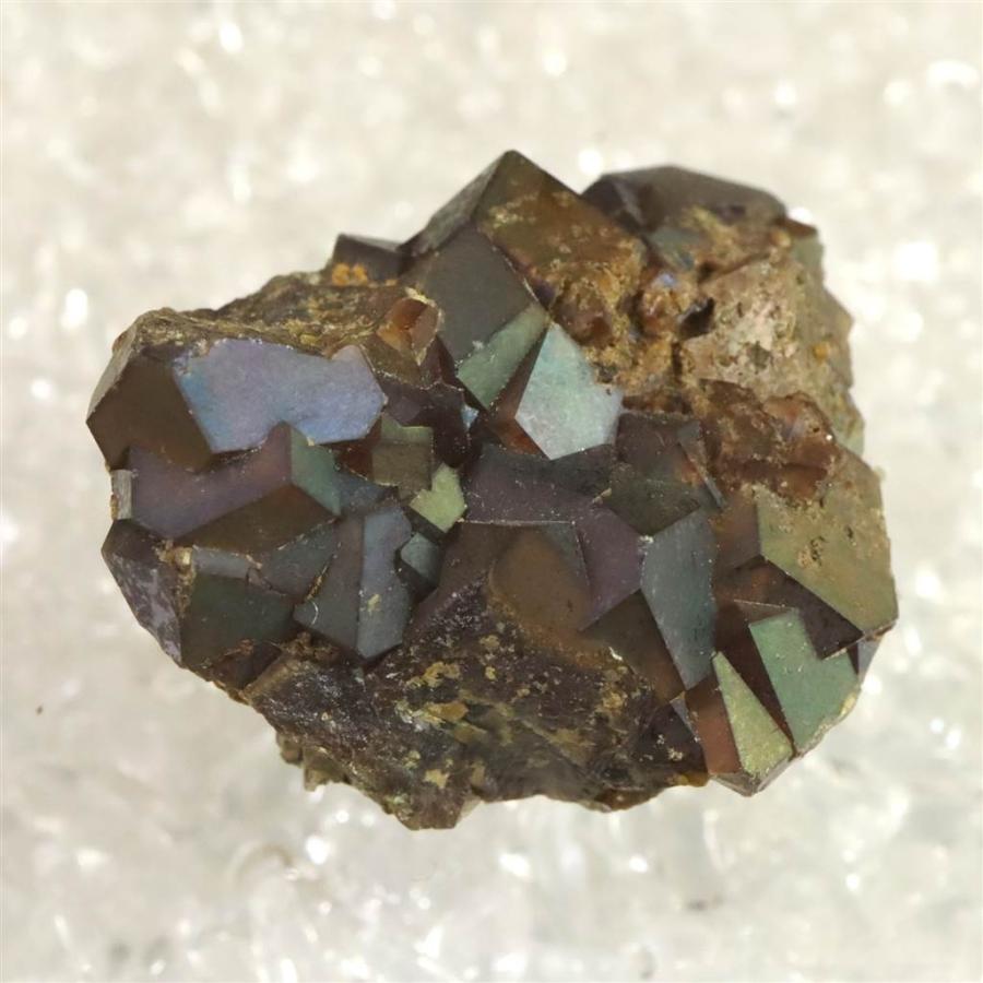 奈良県天川村産 レインボーガーネット 18.91g 【榎本通商54260