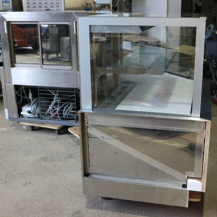 冷蔵ショーケース 大型 対面 特注 業務用 保坂製作所 2017年頃 店舗