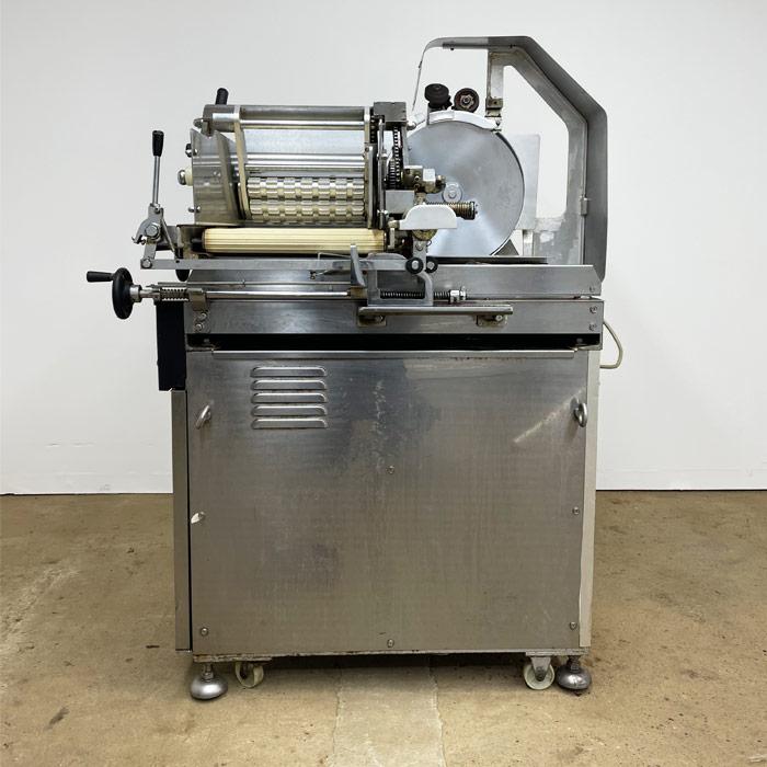 中古｜ミートスライサー NSC-C330 南常鉄工 1992年 肉 ハム スライサー