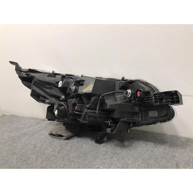 ノア/SG/SZ 90系/ZWR90W/ZWR95W/MZRA90W/MZRA95W 純正 左 ヘッドライト