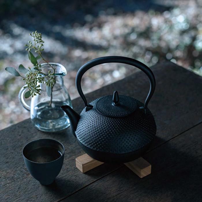 南部鉄器 南部鉄 鉄瓶 英 約直径14.3×高さ14.0cm 容量約0.6L 1台単位