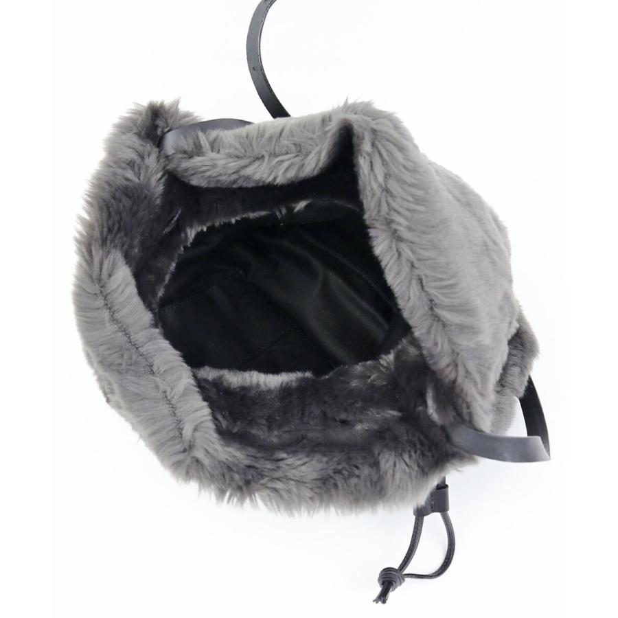 VIOLAd'ORO（ヴィオラドーロ） ショルダーバッグ ファーバッグ