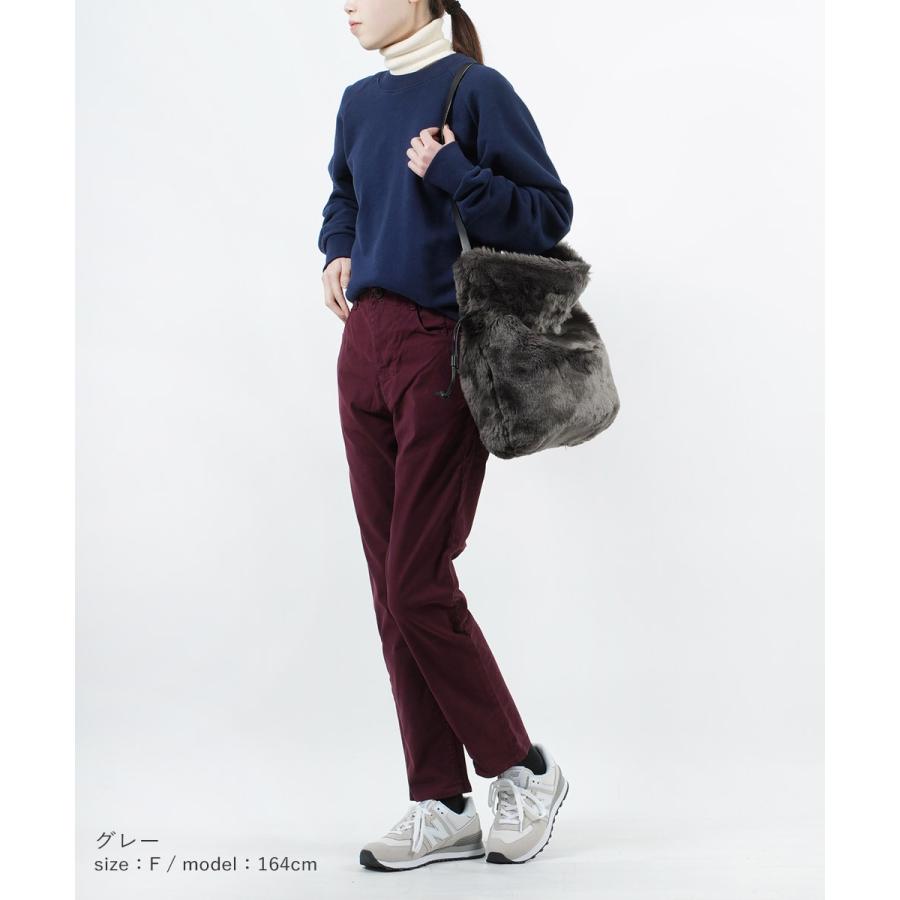 VIOLAd'ORO（ヴィオラドーロ） ショルダーバッグ ファーバッグ