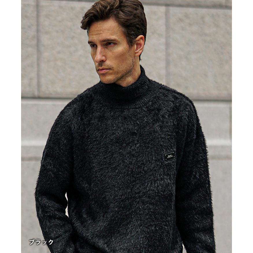 BLACK by VANQUISH（ブラックバイバンキッシュ） タートルネック