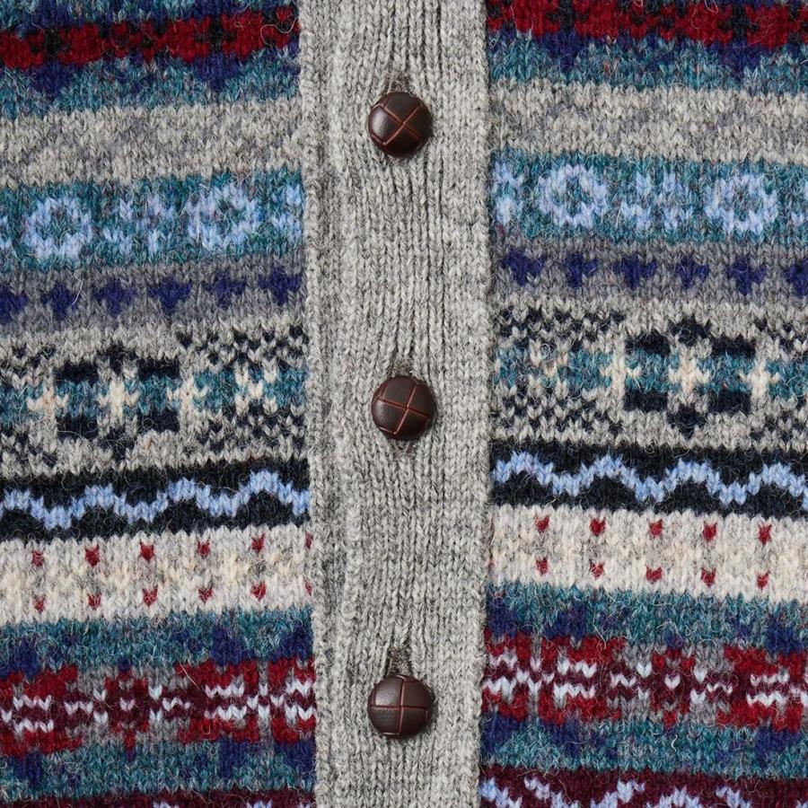 Jamieson's of Shetland JAMIESON'S ジャミーソンズ フェアアイル柄 V