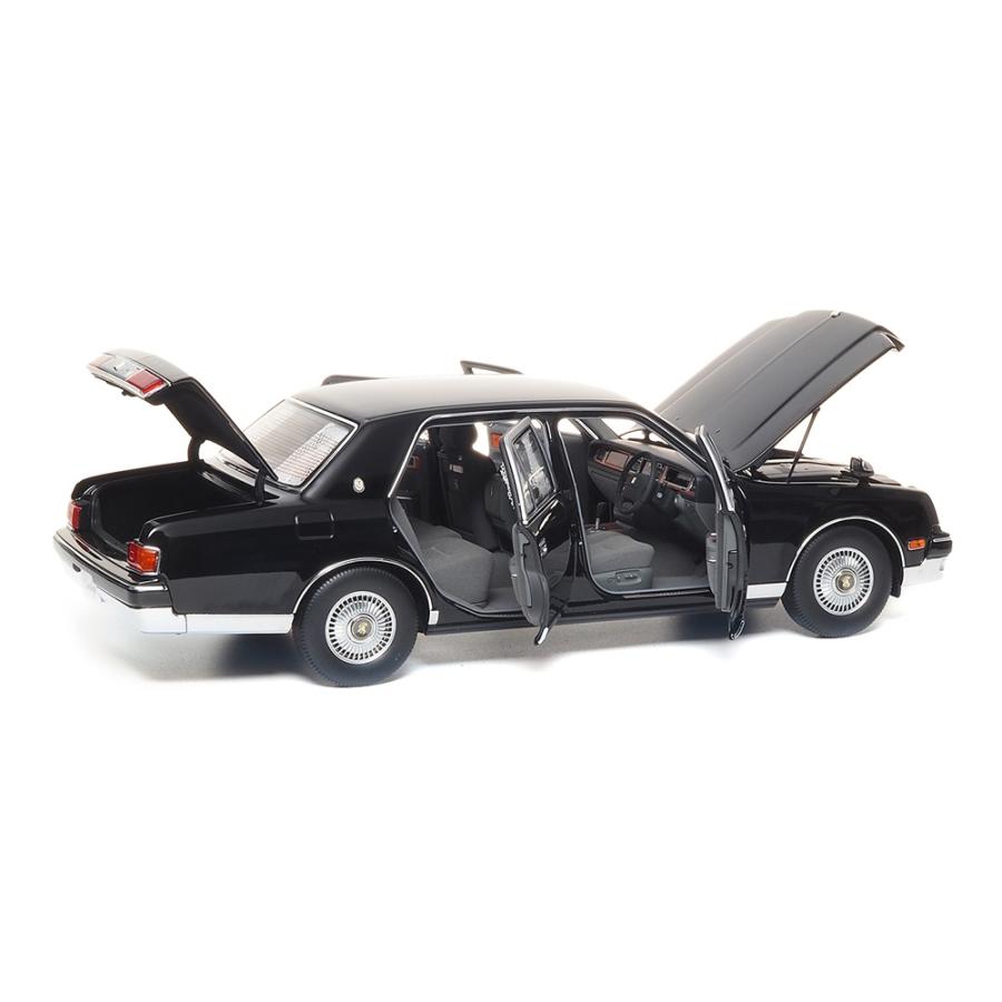 ALMOST-REAL 1/18 トヨタ センチュリー 1997年 模型 ミニチュア