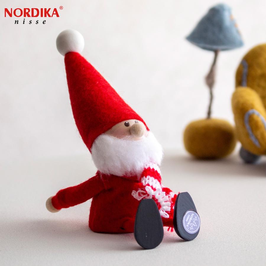 ノルディカニッセ 2025 新作 星を見上げるサンタ フェルトシリーズ 赤