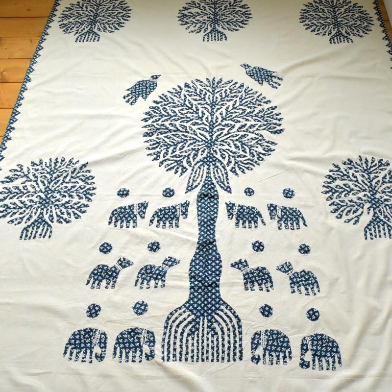 マルチカバー ハンドメイド 刺繍 150×225cm ブルー パッチワーク 手