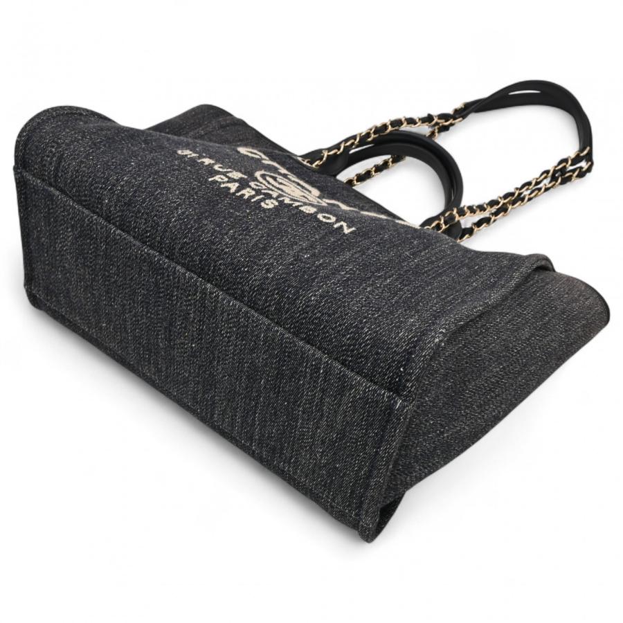 CHANEL（シャネル） ドーヴィル チェーントートGM デニム トートバッグ