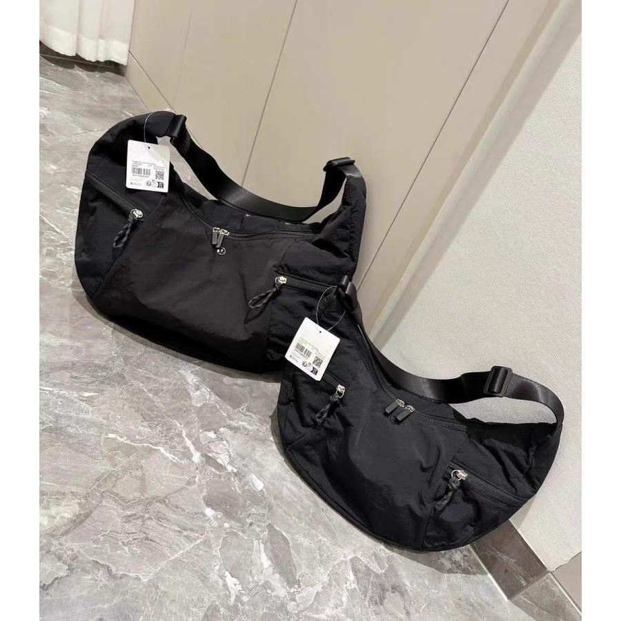 lululemon（ルルレモン） ボディバッグ ショルダーバッグ バッグ 斜め