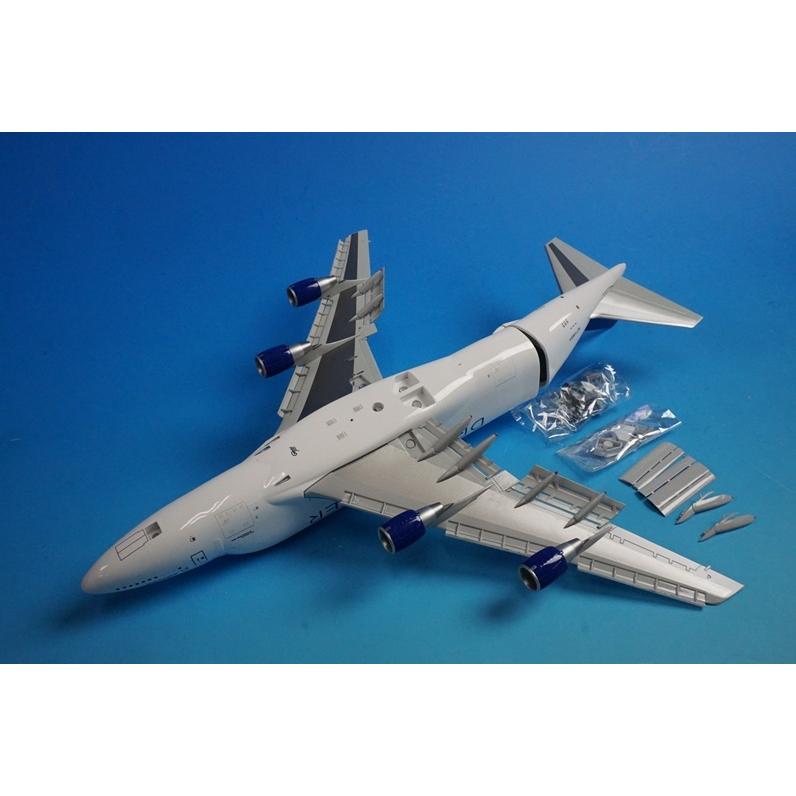 1/200 B747-400(LCF) ドリームリフター フラップダウン N718BA 開閉