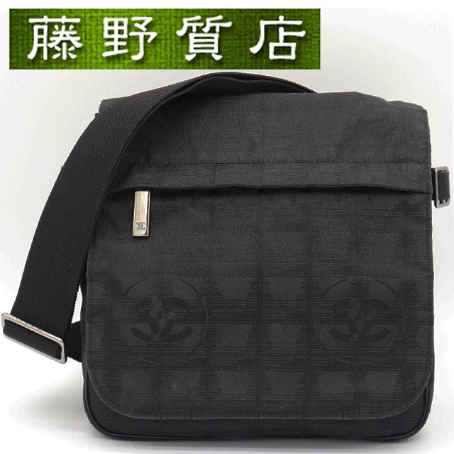 ニュートラベルライン シャネル CHANEL ショルダーバッグ ナイロン 黒