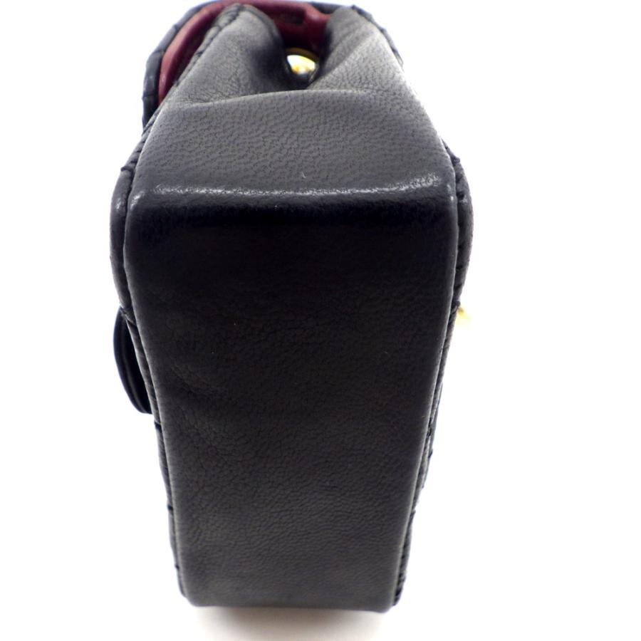 CHANEL（シャネル） ラムスキン ミニミニマトラッセ ポーチ付き