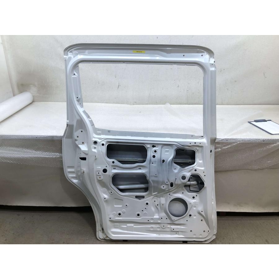 ノア/ヴォクシー ハイブリッド ZRR80/RR85/ZWR85 純正 左スライドドア