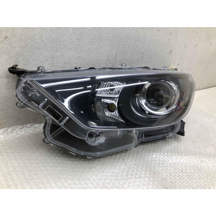 磨き済み ヤリス MXPA10 純正 ヘッド ライト 左 ハロゲン 81170-K0010