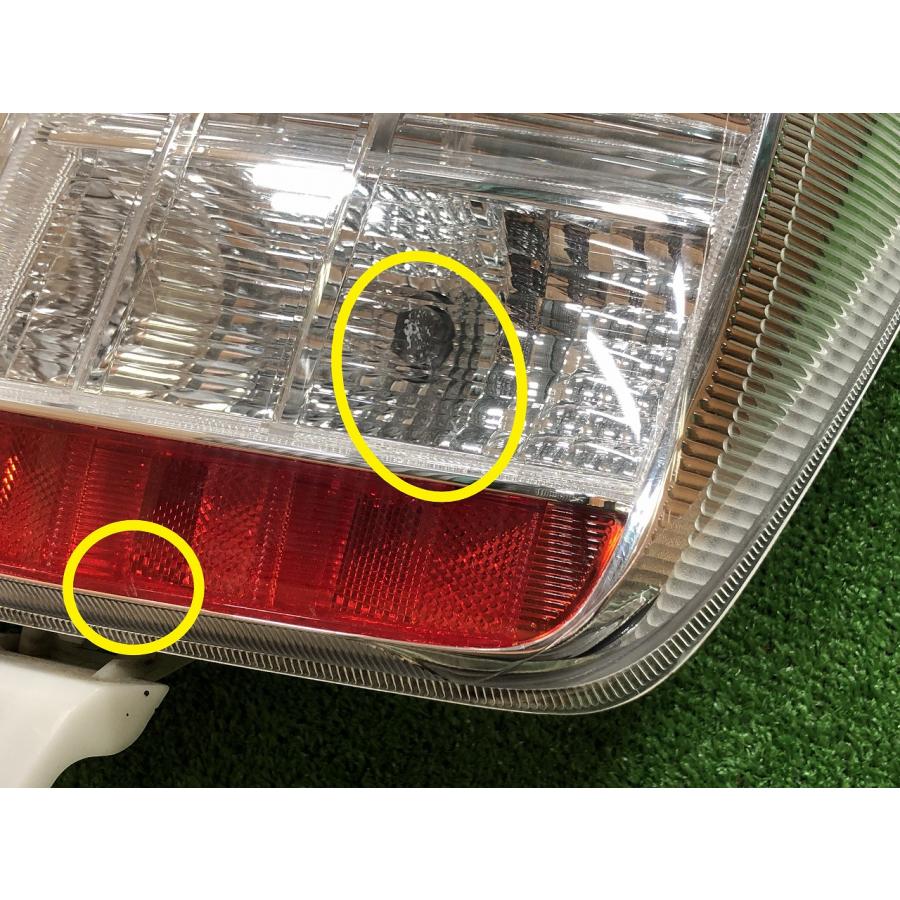 トヨタ☆プリウス ZVW30 純正 右テールライト STANLEY P8007/47-37