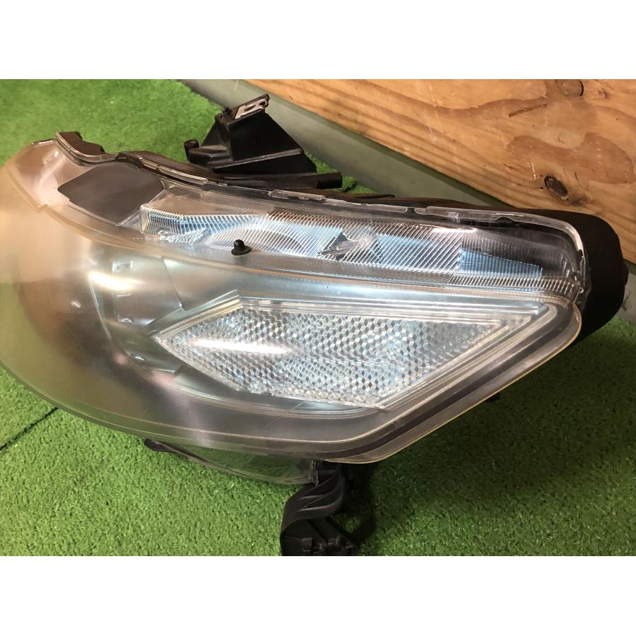 ホンダ☆インサイト ZE2 純正 HID 左ヘッドライト KOITO 100-22878