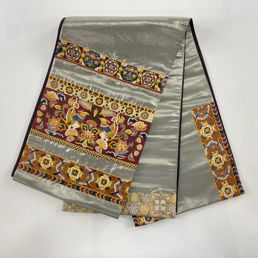 袋帯 逸品 向かい鳥文 草花 相良刺繍 箔 銀色 お太鼓柄 正絹 中古