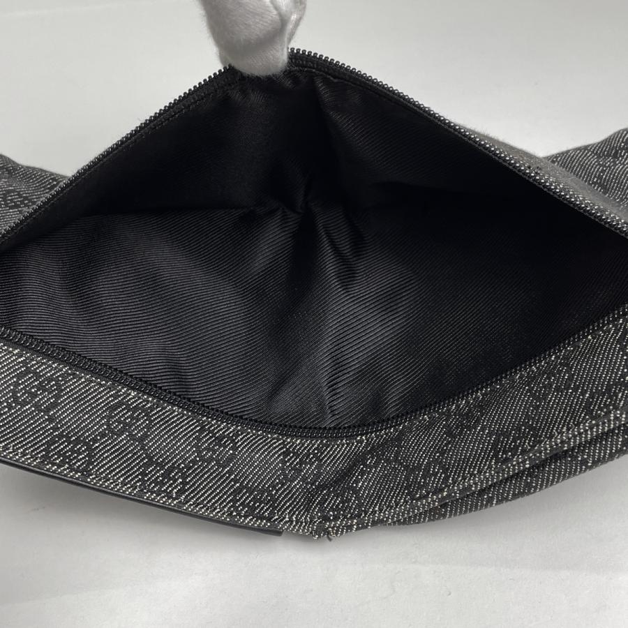 GUCCI（グッチ） GUCCI GG柄 ウエストバッグ ウエストポーチ ボディ