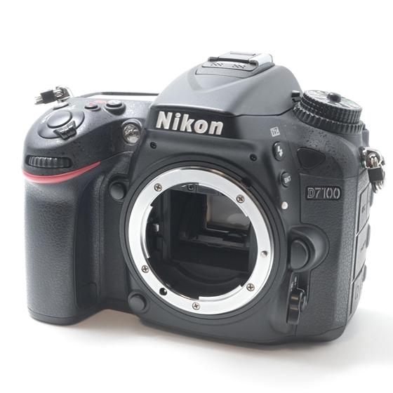 ニコン Nikon D7100 レンズキット AF-S DX NIKKOR 18-105mm f/3.5-5.6G