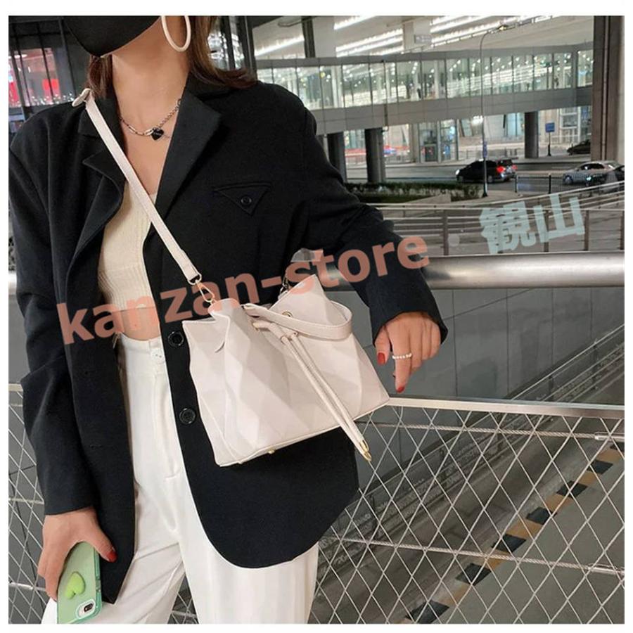 ショルダーバッグ レディース バッグ 斜めがけ 幾何学模様 2WAY ひし形